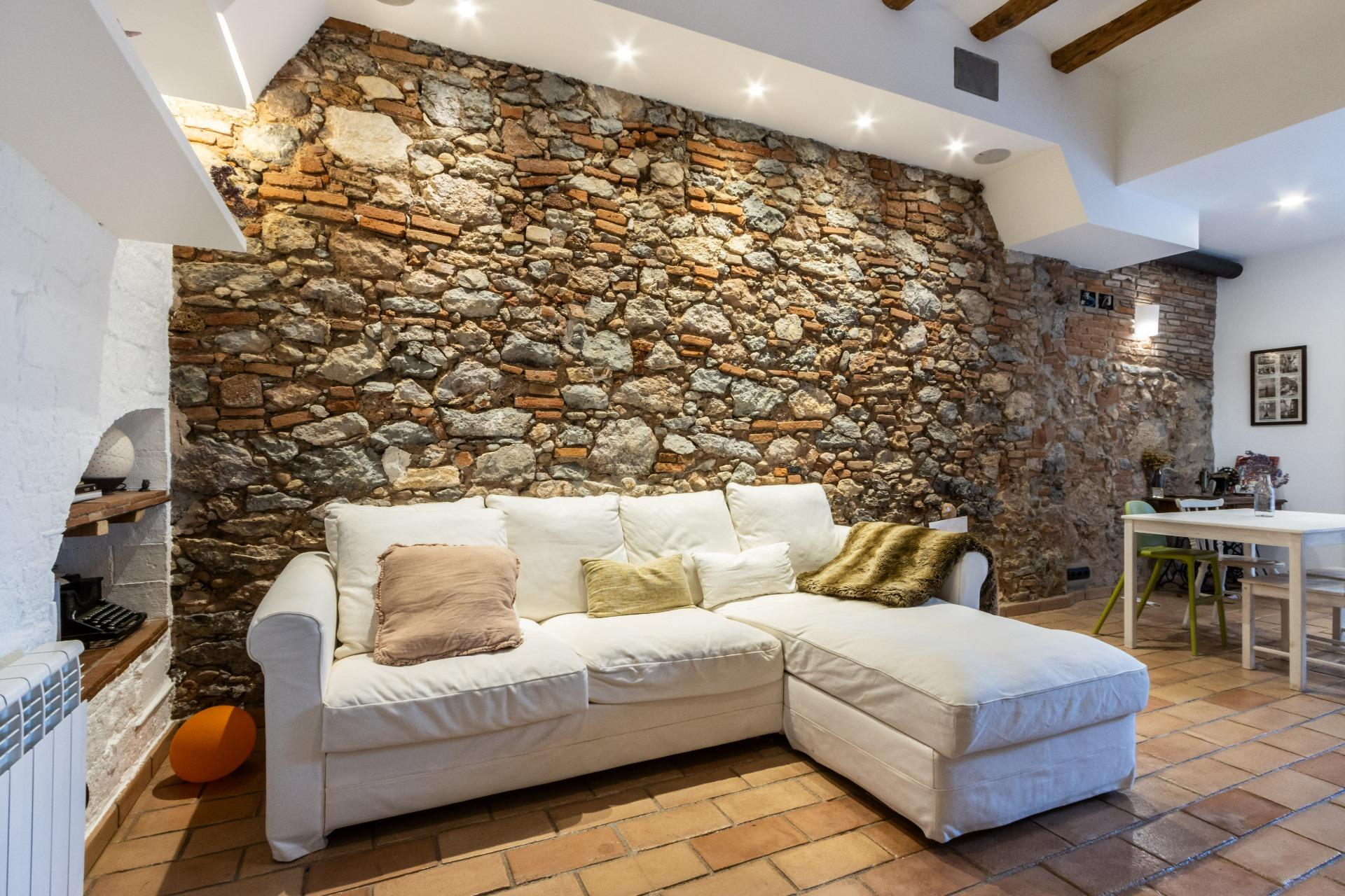 Foto 5 de ESPECTACULAR CASA D'ESTIL RÚSTIC
