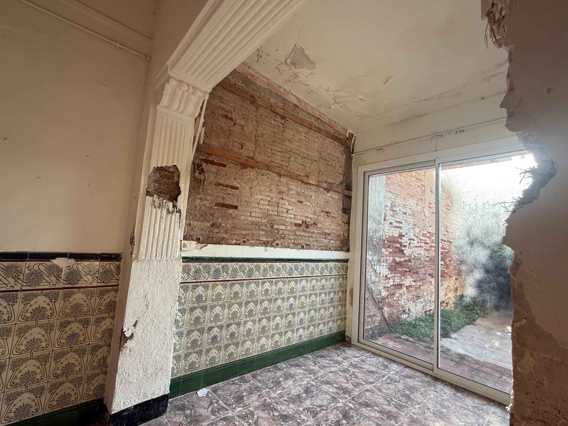 Photo 3 of HOUSE IN THE CENTRE OF SABADELL TO RENOVATE