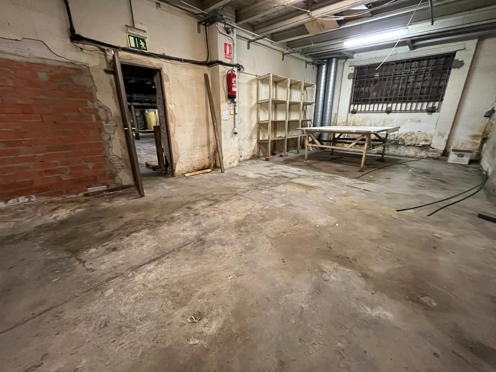 Photo 6 of Industrial unit for sale in Hostafrancs, Sabadell!
