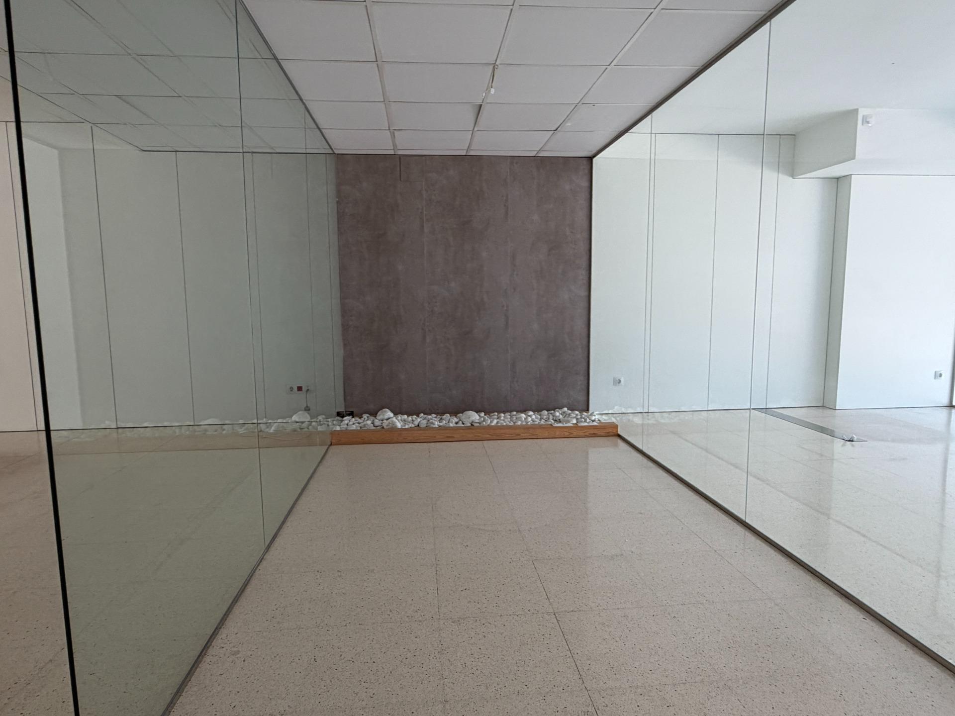 Foto 13 de Local comercial únic en ple centre de Sabadell – 817 m² construïts