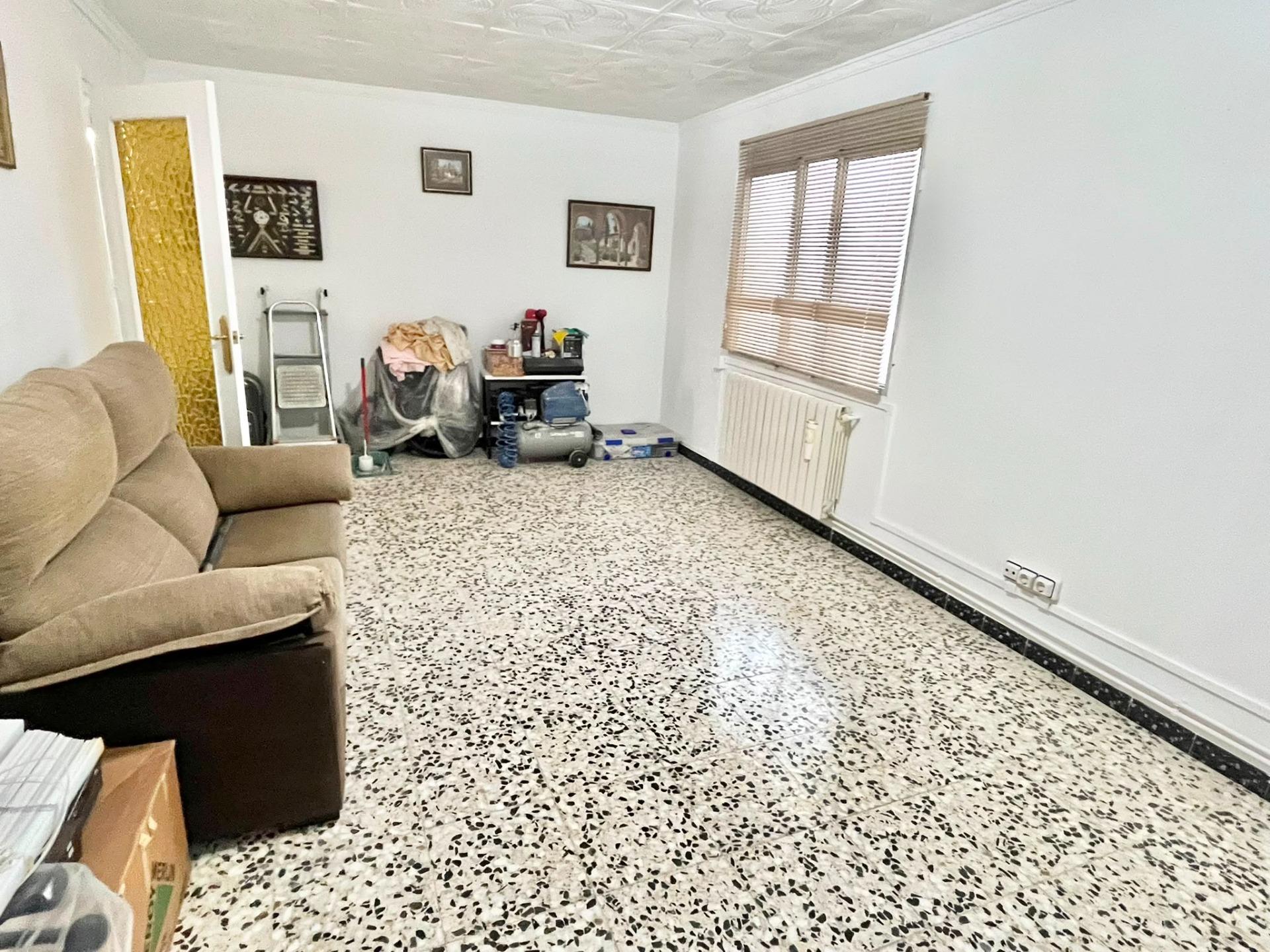 Foto 37 de Encantadora casa adossada a Sabadell - La teva nova llar t'espera per 232.000 €!