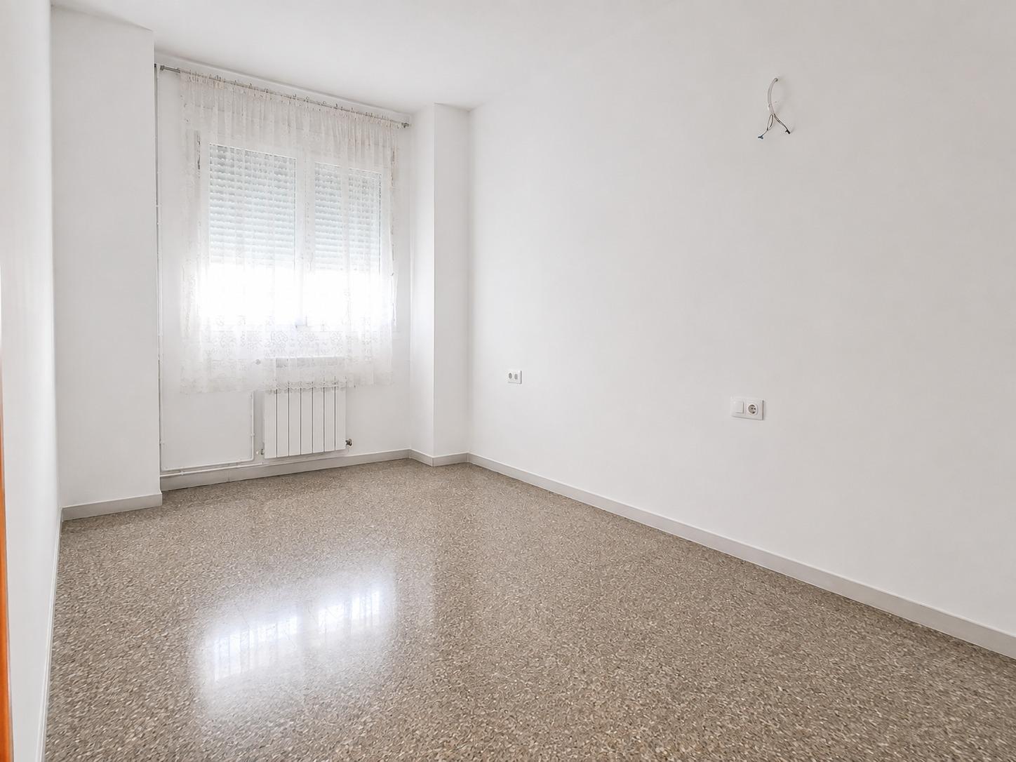 Foto 17 de PIS DE PROTECCIÓ OFICIAL (HPO) DE 3 HABITACIONS A SABADELL.