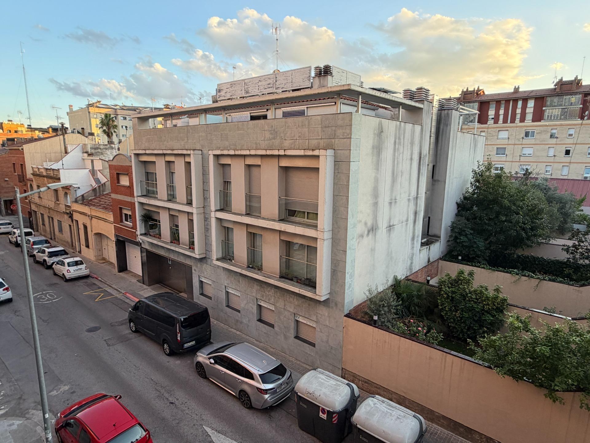 Foto 20 de FANTÀSTIC PIS EN PLENA CREU ALTA