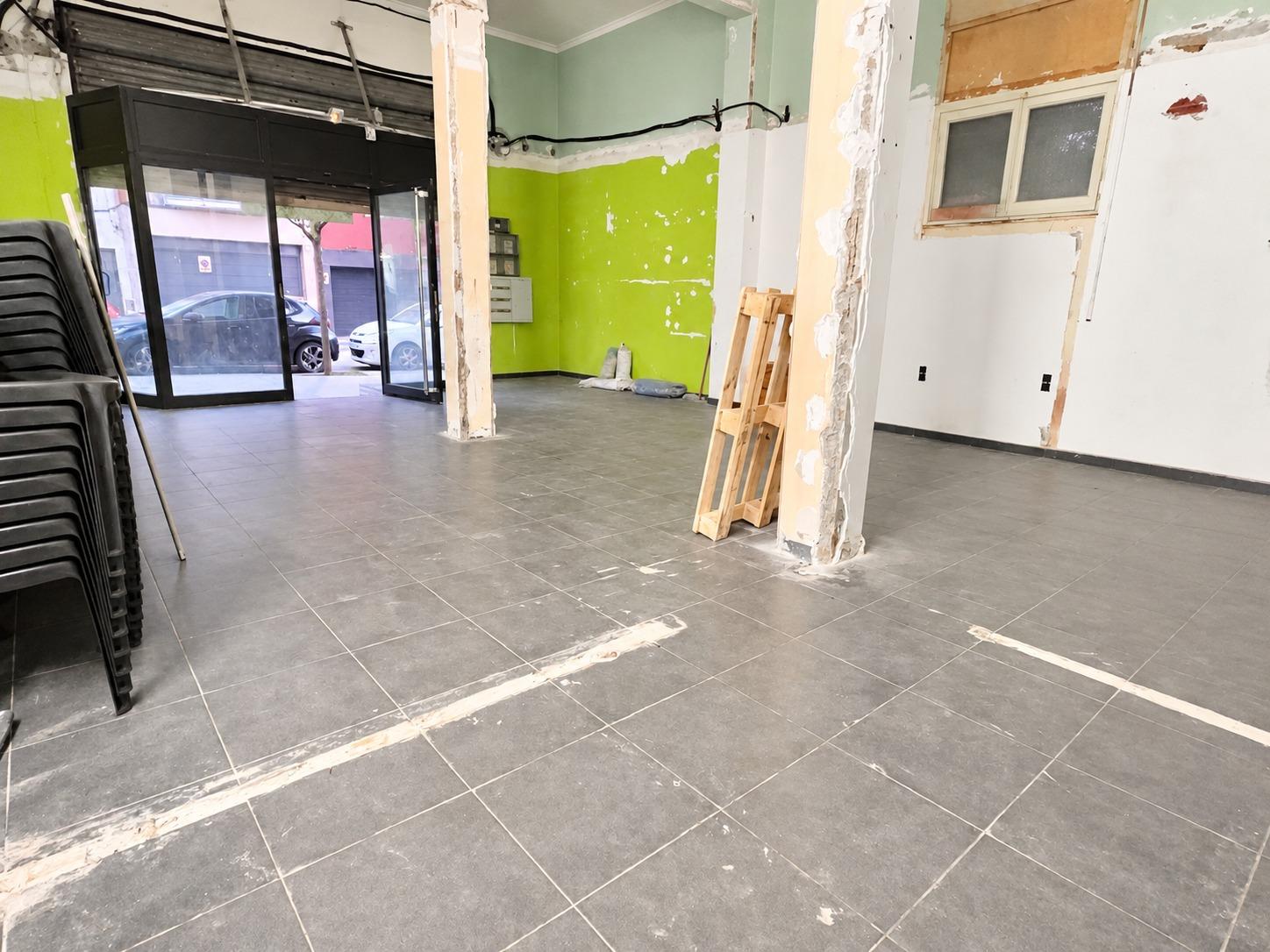 Foto 3 de Oportunitat de local comercial a Vallparadís, Terrassa, per només 95.000 €